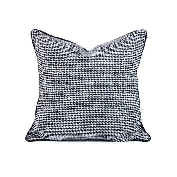 Cushion model: Houndstooth-A-01