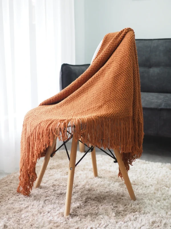 Throw blanket model: Moramdi