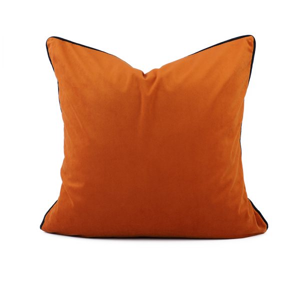 Cushion model: ZEELAND-01