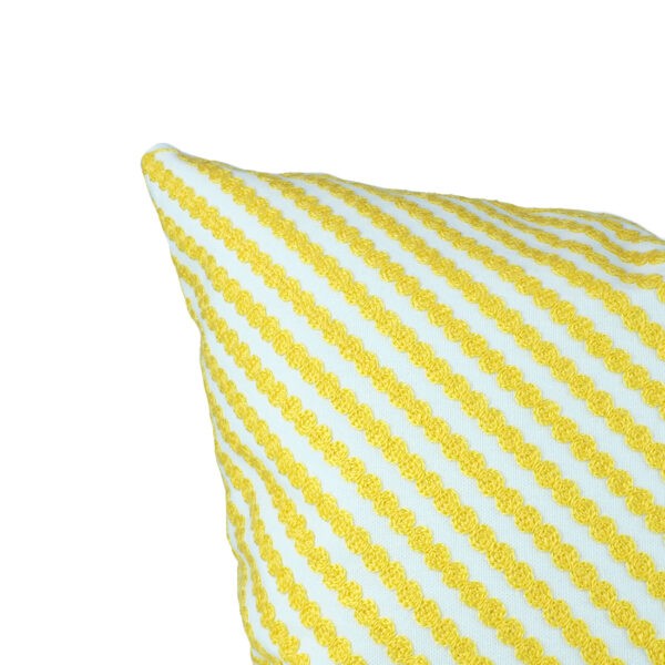 Cushion model: Yellow-Zigzag-03