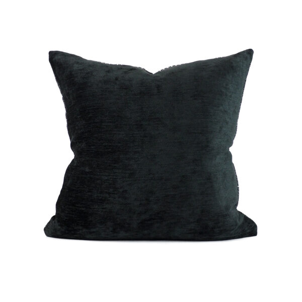 Cushion model: GraphicMix-Black-square-02